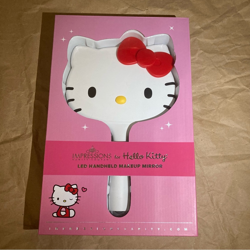 Hello Kitty LED Handheld Mirror